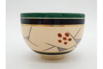 十六代 永楽善五郎　色絵　早春　茶道具　約12cm　4寸　静謐な美しさを感じさせる茶碗(梅、金彩、抹茶碗、茶器、茶陶、裏印、和食器、共箱付、四寸)(R-083284)