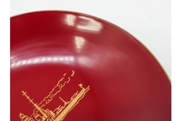 昭和17年　大東亜戦争記念　軍艦　金剛　軍猪口　歴史を感じる盃(金彩、戦盃、兵隊杯、軍杯、漆器、漆芸、酒器、和食器、外箱付)(R-083286)