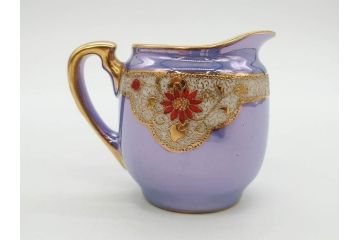 大正〜昭和初期　オールドノリタケ　NORITAKE　ラスター彩　金彩　金盛　花蝶　美しい光沢がテーブルを華やかに彩るデミタスコーヒーセット(キャビネット、ティー、ポット、クリーマー、シュガーポット、カップ&ソーサー、C&S、洋食器)(R-083292)