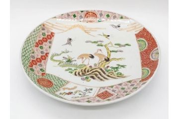 江戸期　古伊万里　色絵　染付　金彩　鶴松図　約46cm　1尺5寸　緻密な絵付けに匠の美技を感じる大皿(山、風景、吉祥文様、和皿、和食器、尺皿、一尺五寸)(R-083297)