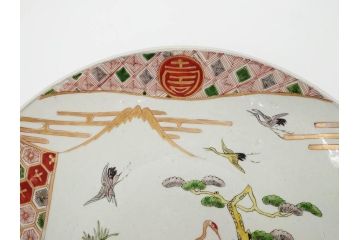 江戸期　古伊万里　色絵　染付　金彩　鶴松図　約46cm　1尺5寸　緻密な絵付けに匠の美技を感じる大皿(山、風景、吉祥文様、和皿、和食器、尺皿、一尺五寸)(R-083297)