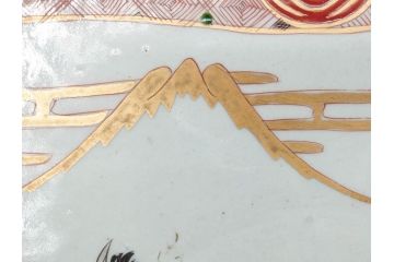 江戸期　古伊万里　色絵　染付　金彩　鶴松図　約46cm　1尺5寸　緻密な絵付けに匠の美技を感じる大皿(山、風景、吉祥文様、和皿、和食器、尺皿、一尺五寸)(R-083297)