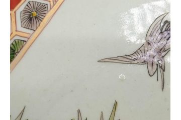 江戸期　古伊万里　色絵　染付　金彩　鶴松図　約46cm　1尺5寸　緻密な絵付けに匠の美技を感じる大皿(山、風景、吉祥文様、和皿、和食器、尺皿、一尺五寸)(R-083297)