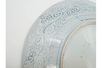江戸期　古伊万里　色絵　染付　金彩　鶴松図　約46cm　1尺5寸　緻密な絵付けに匠の美技を感じる大皿(山、風景、吉祥文様、和皿、和食器、尺皿、一尺五寸)(R-083297)