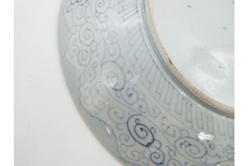 江戸期　古伊万里　色絵　染付　金彩　鶴松図　約46cm　1尺5寸　緻密な絵付けに匠の美技を感じる大皿(山、風景、吉祥文様、和皿、和食器、尺皿、一尺五寸)(R-083297)