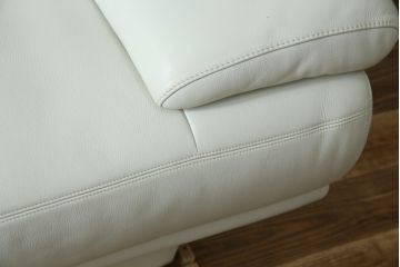 中古　超美品!!　カリモク家具(karimoku)　domani(ドマーニ)　Excel-Life(エクセルライフ)　本革(レザー)　上品でモダンなデザインの2人掛けソファ(2P、ラブソファ)(定価約82万円)(R-083303)
