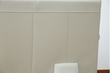 中古　超美品!!　カリモク家具(karimoku)　domani(ドマーニ)　Excel-Life(エクセルライフ)　本革(レザー)　上品でモダンなデザインの2人掛けソファ(2P、ラブソファ)(定価約82万円)(R-083303)