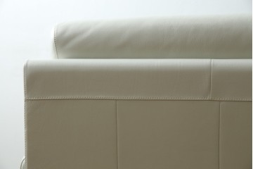 中古　超美品!!　カリモク家具(karimoku)　domani(ドマーニ)　Excel-Life(エクセルライフ)　本革(レザー)　上品でモダンなデザインの2人掛けソファ　定価約82万円相当　(R-083303)