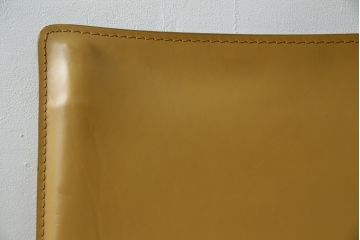 中古　美品　Cassina(カッシーナ)　412　CAB(キャブ)　MARIO BELLINI(マリオベリーニ)　シンプルモダンな空間づくりに活躍するアームレスチェア(ダイニングチェア、椅子、イス)(定価約24万円)(R-083305)