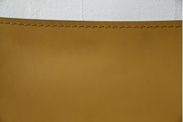 中古　美品　Cassina(カッシーナ)　412　CAB(キャブ)　MARIO BELLINI(マリオベリーニ)　シンプルモダンな空間づくりに活躍するアームレスチェア(ダイニングチェア、椅子、イス)(定価約24万円)(R-083305)