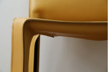 中古　美品　Cassina(カッシーナ)　412　CAB(キャブ)　MARIO BELLINI(マリオベリーニ)　シンプルモダンな空間づくりに活躍するアームレスチェア(ダイニングチェア、椅子、イス)(定価約24万円)(R-083305)