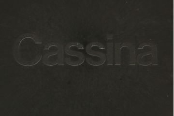中古　美品　Cassina(カッシーナ)　412　CAB(キャブ)　MARIO BELLINI(マリオベリーニ)　シンプルモダンな空間づくりに活躍するアームレスチェア(ダイニングチェア、椅子、イス)(定価約24万円)(R-083305)