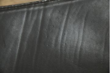 中古　Cassina(カッシーナ)　412　CAB(キャブ)　MARIO BELLINI(マリオベリーニ)　シンプルモダンな空間づくりに活躍するアームレスチェア(ダイニングチェア、椅子、イス)(定価約26万4千円)(R-083306)