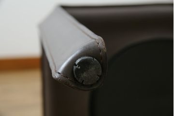 中古　Cassina(カッシーナ)　412　CAB(キャブ)　MARIO BELLINI(マリオベリーニ)　シンプルモダンな空間づくりに活躍するアームレスチェア(ダイニングチェア、椅子、イス)(定価約26万4千円)(R-083306)