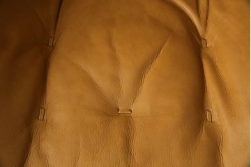 中古　EKORNES(エコーネス)　ロイヤルシリーズ　本革(レザー)　極上のくつろぎの時間を演出するストレスレスチェア+オットマンのセット(クラシックベース、アームチェア、リクライニングチェア、椅子、イス、1人掛けソファ、1Pソファ、フットスツール、北欧)(定価約46万円)(R-083308)
