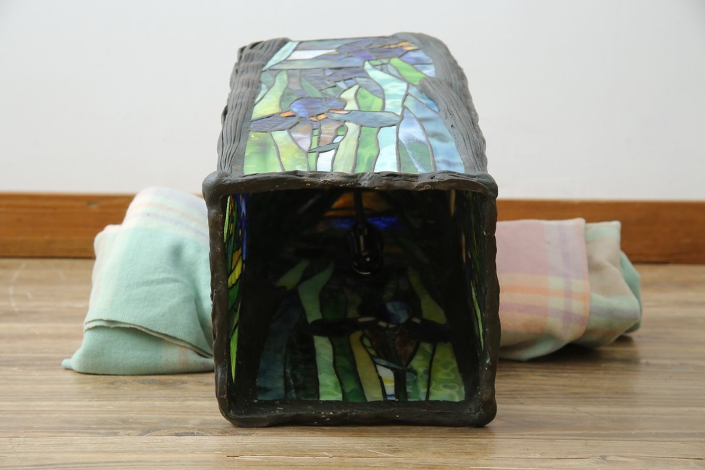 ヴィンテージ照明　アメリカ　激レア!!　希少モデル　Tiffany & Co. Style Studio(ティファニー スタイル スタジオ)　アイリス　ランタン　ステンドグラス照明　(R-083314)