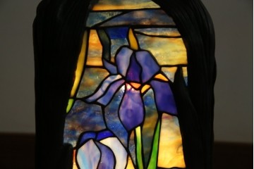 ヴィンテージ照明　アメリカ　激レア!!　希少モデル　Tiffany & Co. Style Studio(ティファニー スタイル スタジオ)　アイリス　ランタン　ステンドグラス照明　(R-083314)