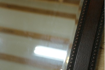 イギリスアンティーク　美品　オーク材　クラシカルな佇まいのウォールミラー　(R-083315)