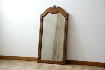 中古　美品　DREXEL HERITAGE(ドレクセルヘリテイジ)　重厚なつくりが高級感を醸し出すウォールミラー(姿見、壁掛け鏡)(R-083316)