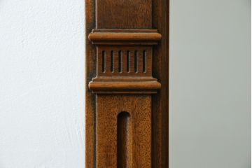 中古　美品　DREXEL HERITAGE(ドレクセルヘリテイジ)　重厚なつくりが高級感を醸し出すウォールミラー(姿見、壁掛け鏡)(R-083316)