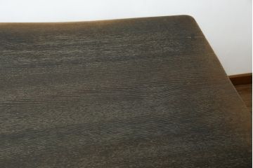 中古　美品　飛騨産業　キツツキ　PROVINCIAL(プロヴィンシャル・プロビンシャル)シリーズ　P31　オーク材　どっしりとした堅牢なつくりと素朴な佇まいが魅力のタバーンテーブル(ダイニングテーブル、4人掛け、6人掛け、食卓、作業台)(R-083318)