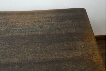 中古　美品　飛騨産業　キツツキ　PROVINCIAL(プロヴィンシャル・プロビンシャル)シリーズ　P32　オーク材　どっしりとした堅牢なつくりと素朴な佇まいが魅力のタバーンテーブル(ダイニングテーブル、4人掛け、6人掛け、食卓、作業台)(R-083319)