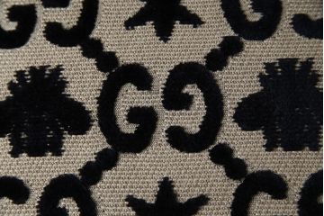 中古　超美品!!　グッチ(GUCCI)　GGジャカード　グッチを象徴するビー(ハチ)&スターモチーフのファブリックがおしゃれなキアヴァリチェア(ダイニングチェア、椅子、イス)(定価約37万4千円)(R-083320)