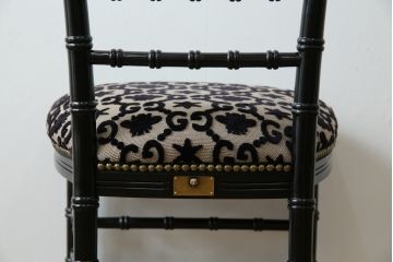 中古　超美品!!　グッチ(GUCCI)　GGジャカード　グッチを象徴するビー(ハチ)&スターモチーフのファブリックがおしゃれなキアヴァリチェア(ダイニングチェア、椅子、イス)(定価約37万4千円)(R-083320)