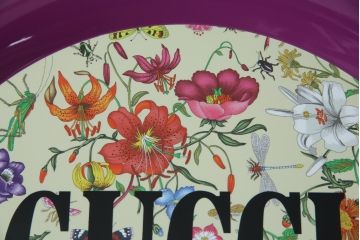 中古　超美品!!　GUCCI(グッチ)　Flora(フローラ)プリント　インテリアに映えるフォールディングメタルトレイ(サイドテーブル、花台、飾り台)(定価約25万7千円)(R-083321)