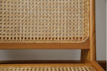 中古　新品未使用　Phantom Hands(ファントムハンズ)　Pierre Jeanneret(ピエール ジャンヌレ)　Project Chandigarh(プロジェクト チャンディーガル)　PH59　　ユニークなデザインのカンガルーチェア(ラウンジチェア、アームレスチェア、椅子、イス)(定価約75万円)(R-083322)