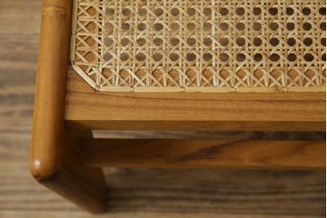 中古　新品未使用　Phantom Hands(ファントムハンズ)　Pierre Jeanneret(ピエール ジャンヌレ)　Project Chandigarh(プロジェクト チャンディーガル)　PH59　　ユニークなデザインのカンガルーチェア(ラウンジチェア、アームレスチェア、椅子、イス)(定価約75万円)(R-083322)