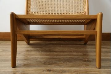 中古　新品未使用　Phantom Hands(ファントムハンズ)　Pierre Jeanneret(ピエール ジャンヌレ)　Project Chandigarh(プロジェクト チャンディーガル)　PH59　　ユニークなデザインのカンガルーチェア(ラウンジチェア、アームレスチェア、椅子、イス)(定価約75万円)(R-083322)