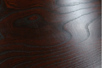 中古　美品　岩谷堂箪笥　漆塗り　あられ紋様の金具が目を惹く、和モダンな空間づくりにおすすめの整理箪笥　(R-083323)