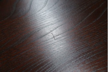 中古　美品　岩谷堂箪笥　漆塗り　あられ紋様の金具が目を惹く、和モダンな空間づくりにおすすめの整理箪笥　(R-083323)