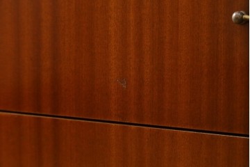 北欧ビンテージ　美品!!　スウェーデン製　チーク材　パーケットリー模様が映えるシリンダートップのライティングビューロー　(R-083324)
