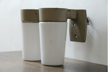 和製ビンテージ　昭和モダンを感じる、直線美のレトロな壁掛け照明2個セット(ウォールランプ、ウォールライト、壁付け照明、ヴィンテージ)(R-083334)