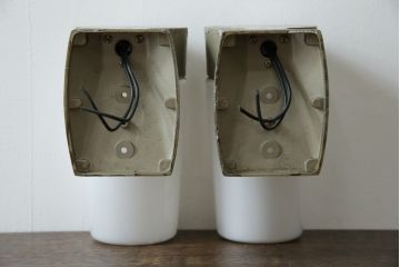 和製ビンテージ　昭和モダンを感じる、直線美のレトロな壁掛け照明2個セット(ウォールランプ、ウォールライト、壁付け照明、ヴィンテージ)(R-083335)