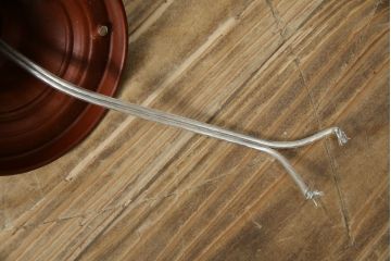 アンティーク照明　大振りサイズ　昭和レトロなデザインが魅力的な乳白色のガラスシェード照明(吊り下げ照明、天井照明、ペンダントライト)(R-083336)