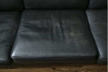 デンマークビンテージ　FREDERICIA(フレデリシア)　Borge Mogensen(ボーエ・モーエンセン)　本革(レザー)　モデル2333　シンプルでかっこいい三人掛けソファ(3Pソファ、アームソファ、北欧ヴィンテージ)(R-083342)