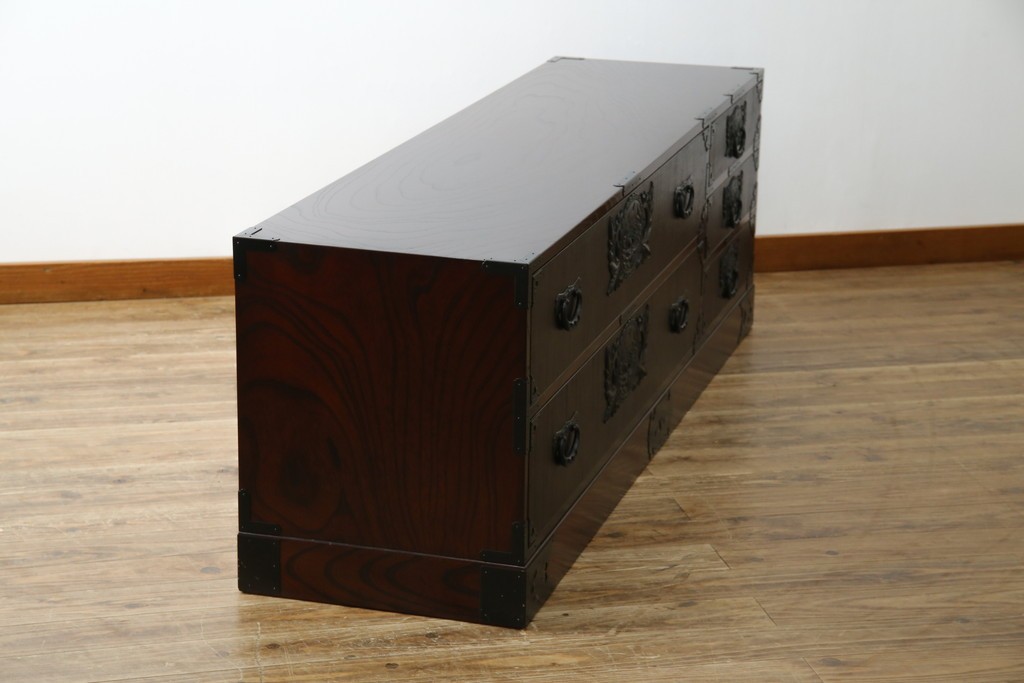 中古　美品!!　希少　仙台箪笥　特注モデル!!　和の空間を格上げする布目塗り仕上げのローチェスト　定価約80万円相当　(R-083345)