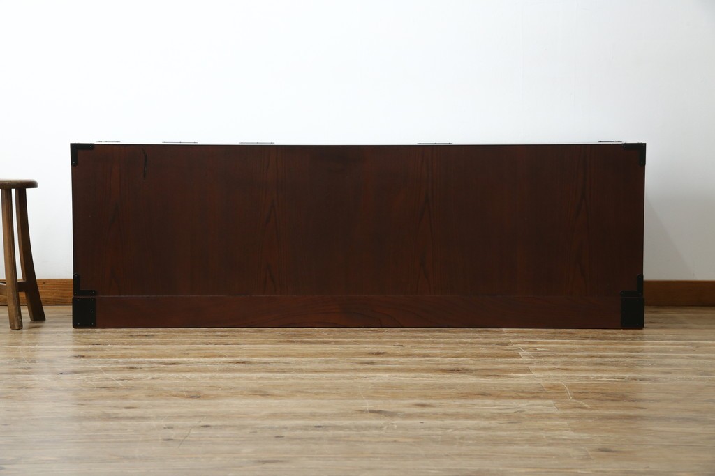 中古　美品!!　希少　仙台箪笥　特注モデル!!　和の空間を格上げする布目塗り仕上げのローチェスト　定価約80万円相当　(R-083345)