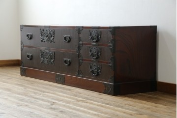 中古　美品!!　希少　仙台箪笥　特注モデル!!　和の空間を格上げする布目塗り仕上げのローチェスト　定価約80万円相当　(R-083345)