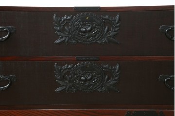 中古　美品!!　希少　仙台箪笥　特注モデル!!　和の空間を格上げする布目塗り仕上げのローチェスト　定価約80万円相当　(R-083345)