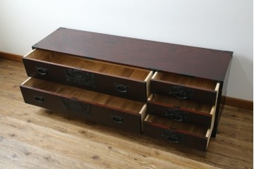 中古　美品!!　希少　仙台箪笥　特注モデル!!　和の空間を格上げする布目塗り仕上げのローチェスト　定価約80万円相当　(R-083345)