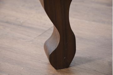 和製ビンテージ　小振りサイズ　欅(ケヤキ)材　輪切り一枚板の座卓(ローテーブル、センターテーブル、リビングテーブル、ヴィンテージ)(R-083351)