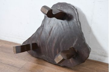 和製ビンテージ　小振りサイズ　欅(ケヤキ)材　輪切り一枚板の座卓(ローテーブル、センターテーブル、リビングテーブル、ヴィンテージ)(R-083351)