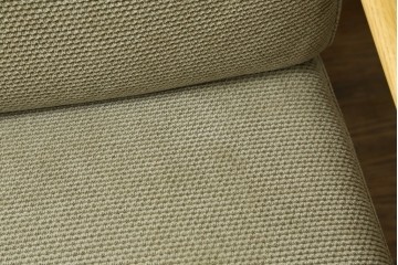 新古　未使用展示品　美品　柏木工(KASHIWA)　ナラ材　CIGARRO(シガーロ)　木の温もりと曲線美が魅力的なヘッドレスト2人掛けソファ　定価約26万円　(R-083352)