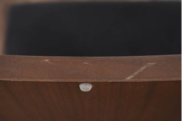 中古　希少な廃番品　アルモニア(Armonia)　ウォールナット材　すっきりとしたデザインのモダンなダイニングチェア4脚セット(椅子、イス、バラ売り可能)(R-083356)