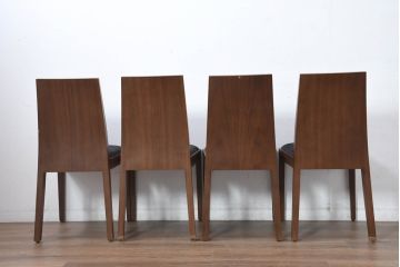 中古　希少な廃番品　アルモニア(Armonia)　ウォールナット材　すっきりとしたデザインのモダンなダイニングチェア4脚セット(椅子、イス、バラ売り可能)(R-083356)