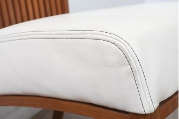 中古　美品　BC工房　ウォールナット材　本革　温かみと高級感を兼ね備えたレザーチェア1脚(ダイニングチェア、椅子、イス)(定価約11万円)(R-083357)
